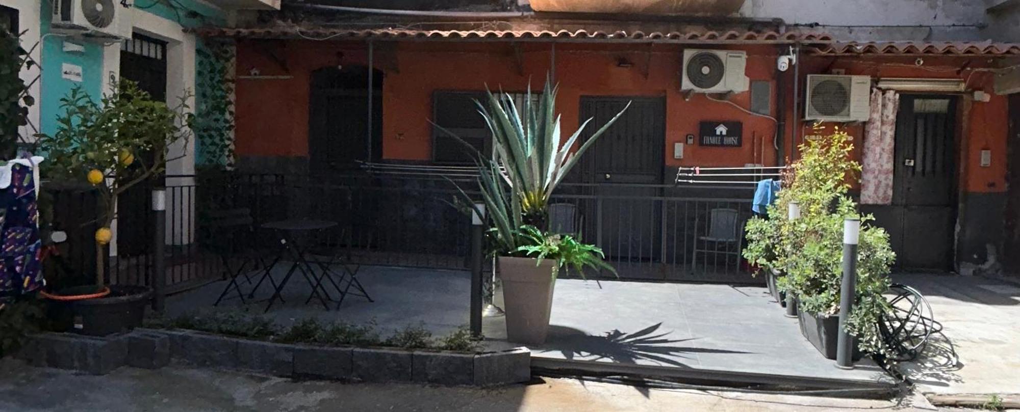 Fanale House Διαμέρισμα Κατάνια Εξωτερικό φωτογραφία